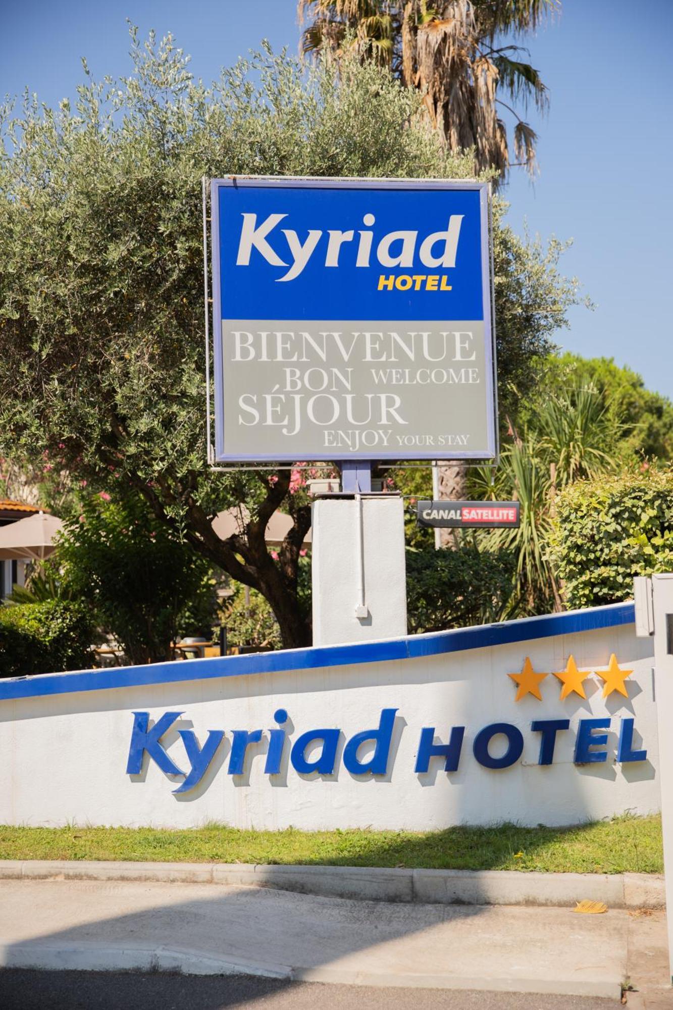 Kyriad Ouest A9 Nîmes