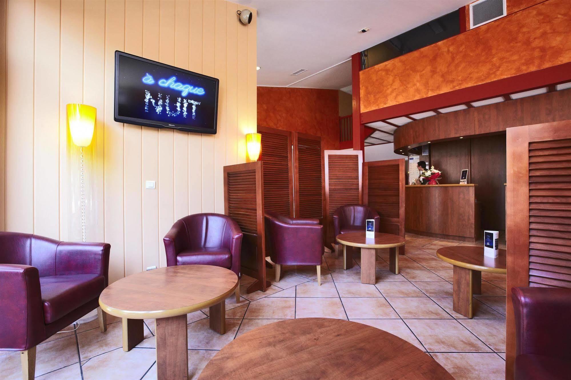 Hotel Kyriad Ouest A9 3*